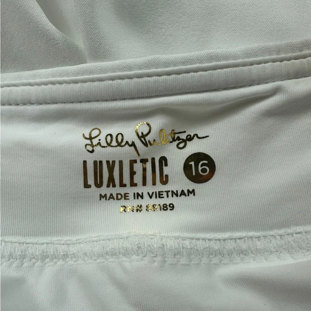 LILLY PULITZER: NWT Luxletic 5” Frazier Shorts in Resort White UPF 50+ Size 16